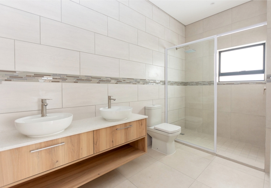 3 Bedroom Property for Sale in Shelley Point Western Cape